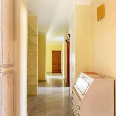 Apartment Porta Maggiore Sant Orsola Family House